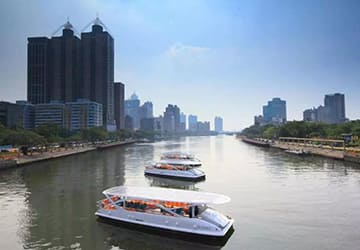 高雄｜愛河太陽能愛之船全票